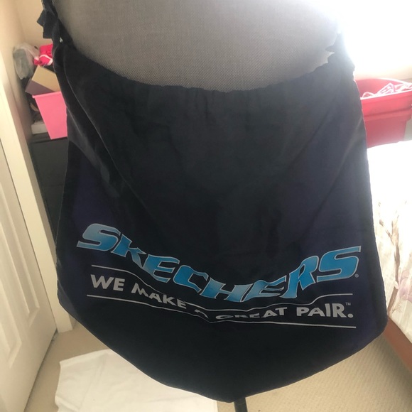 Free w/purchase Sketchers backpac - Picture 3 of 4